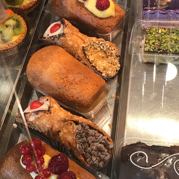 Gusto bakery океанский просп 12 владивосток фото Photos at Officina Del Gusto - Bakery in Arezzo