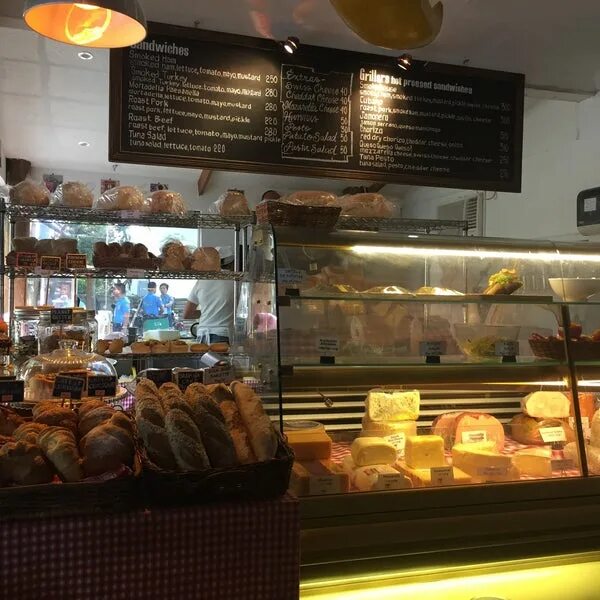 Gusto bakery океанский просп 12 владивосток фото Gusto y Gustos Deli and Bakery - Food and Beverage Retail