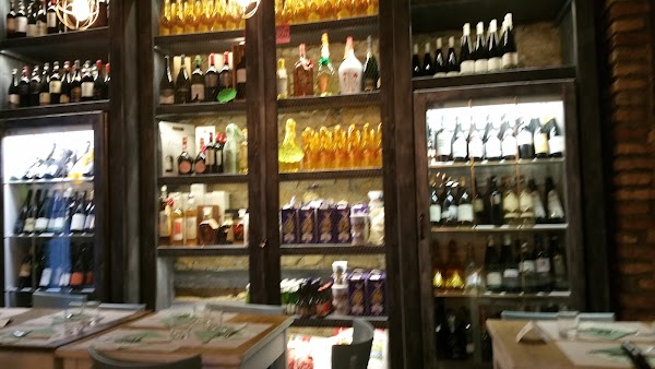 Gusto italia ул пушкина 31 фото Opificio del gusto on the Largo di Santa Caterina, Italy - reviews, opening hour