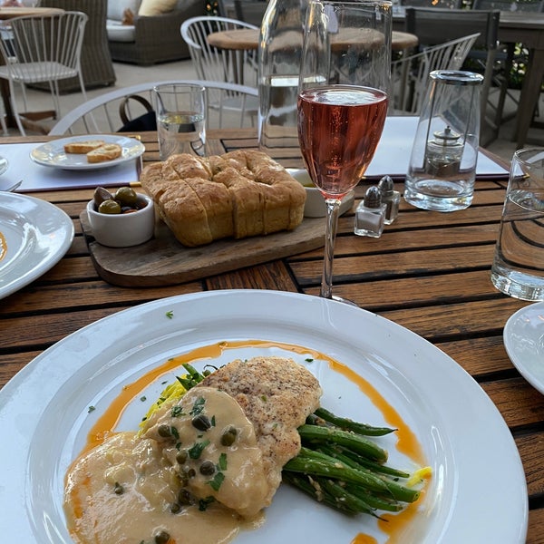 Gusto italia ул пушкина 31 фото Foto di Gusto Italian Kitchen + Wine Bar - Restoran Italia di Austin