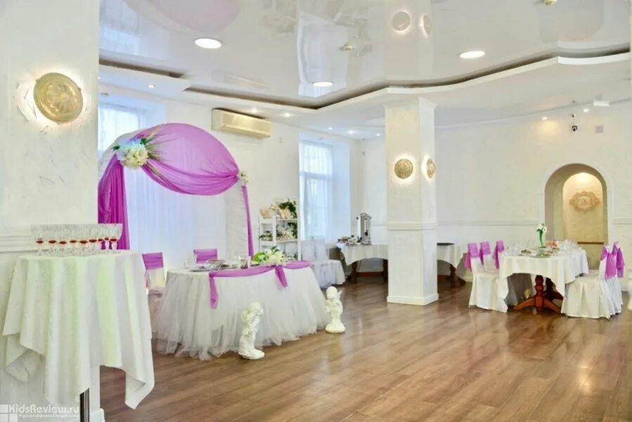 Gusto mesto ул кирова 139 челябинск фото Gusto Место, "Густо Место", кафе, банкетные залы в Челябинске KidsReview.ru