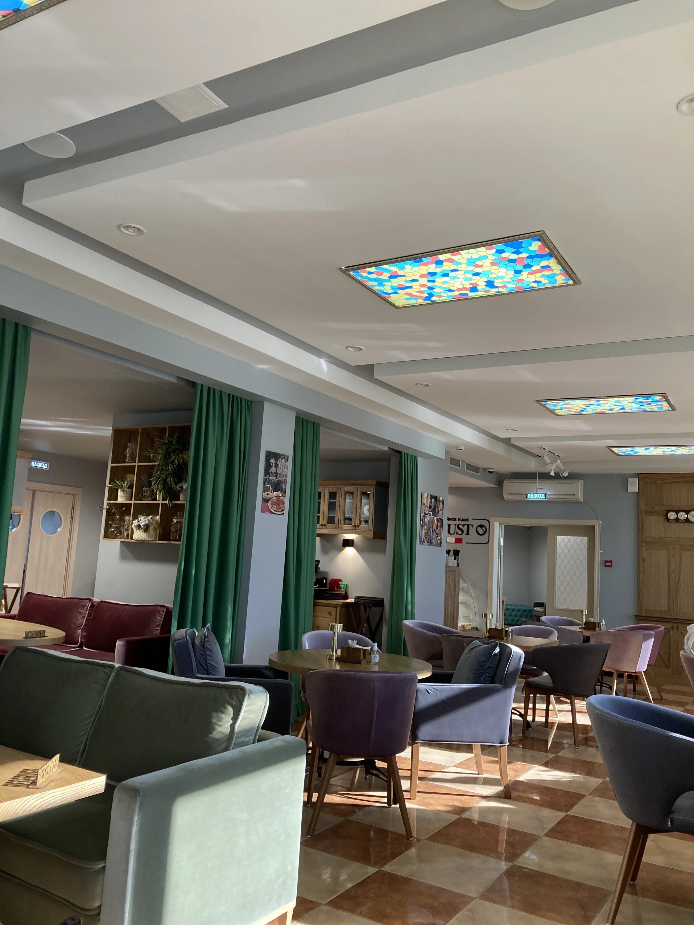 Gusto ул мира 12 лебедянь фото Фото: Иль густо, ресторан, ул. Чубынина, 24, Салехард - Яндекс Карты