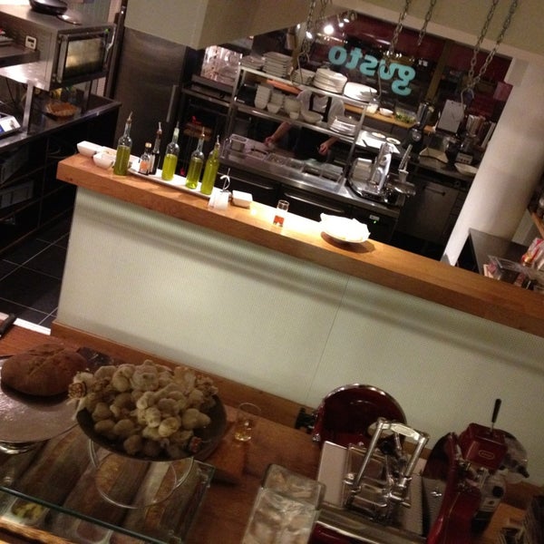 Gusto ул мира 61а фото Photos at Trattoria Gusto - Italian Restaurant in Rotterdam