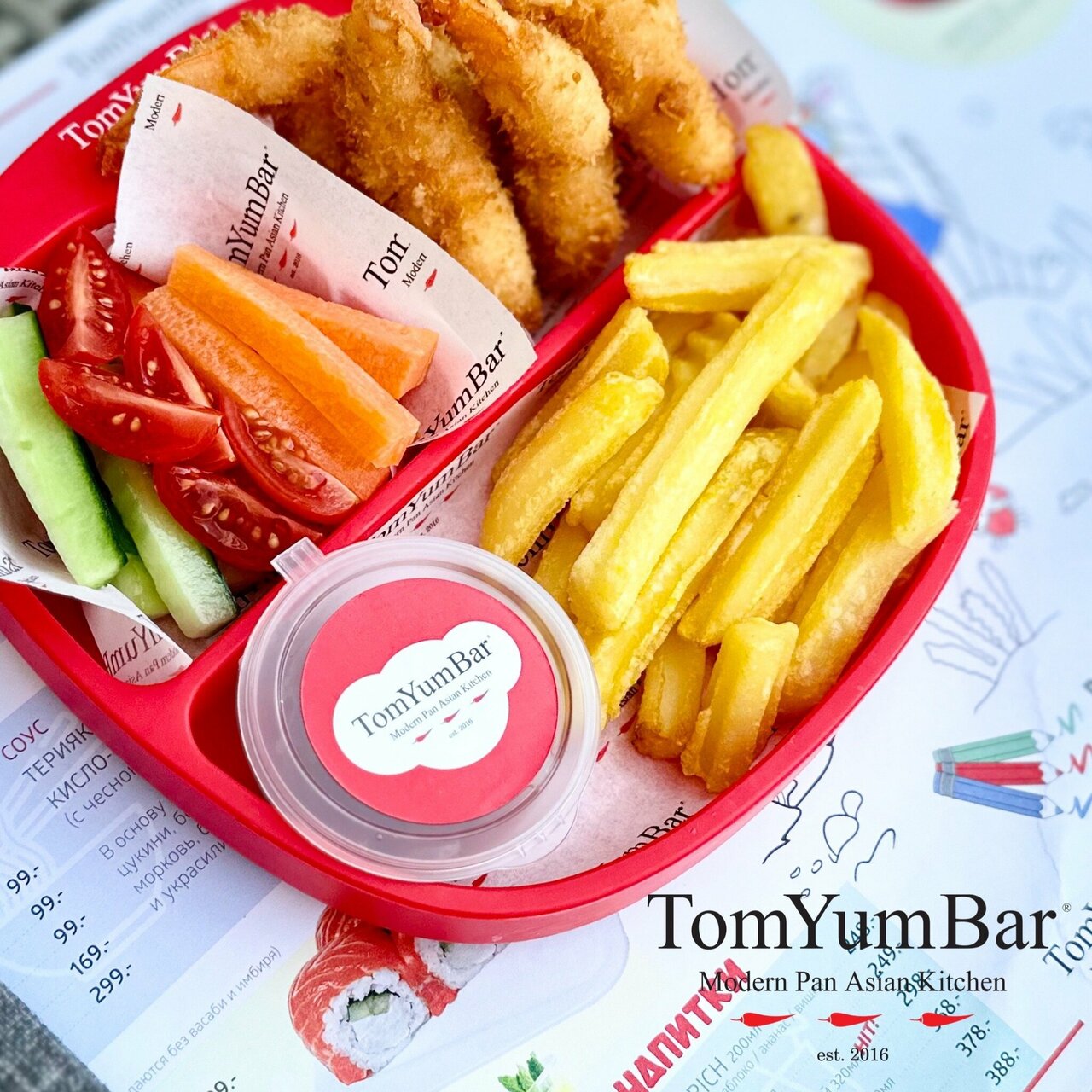 Gut ш космонавтов 162б фото Фото: TomYumBar, кафе, ш. Космонавтов, 162Б, Пермь - Яндекс Карты