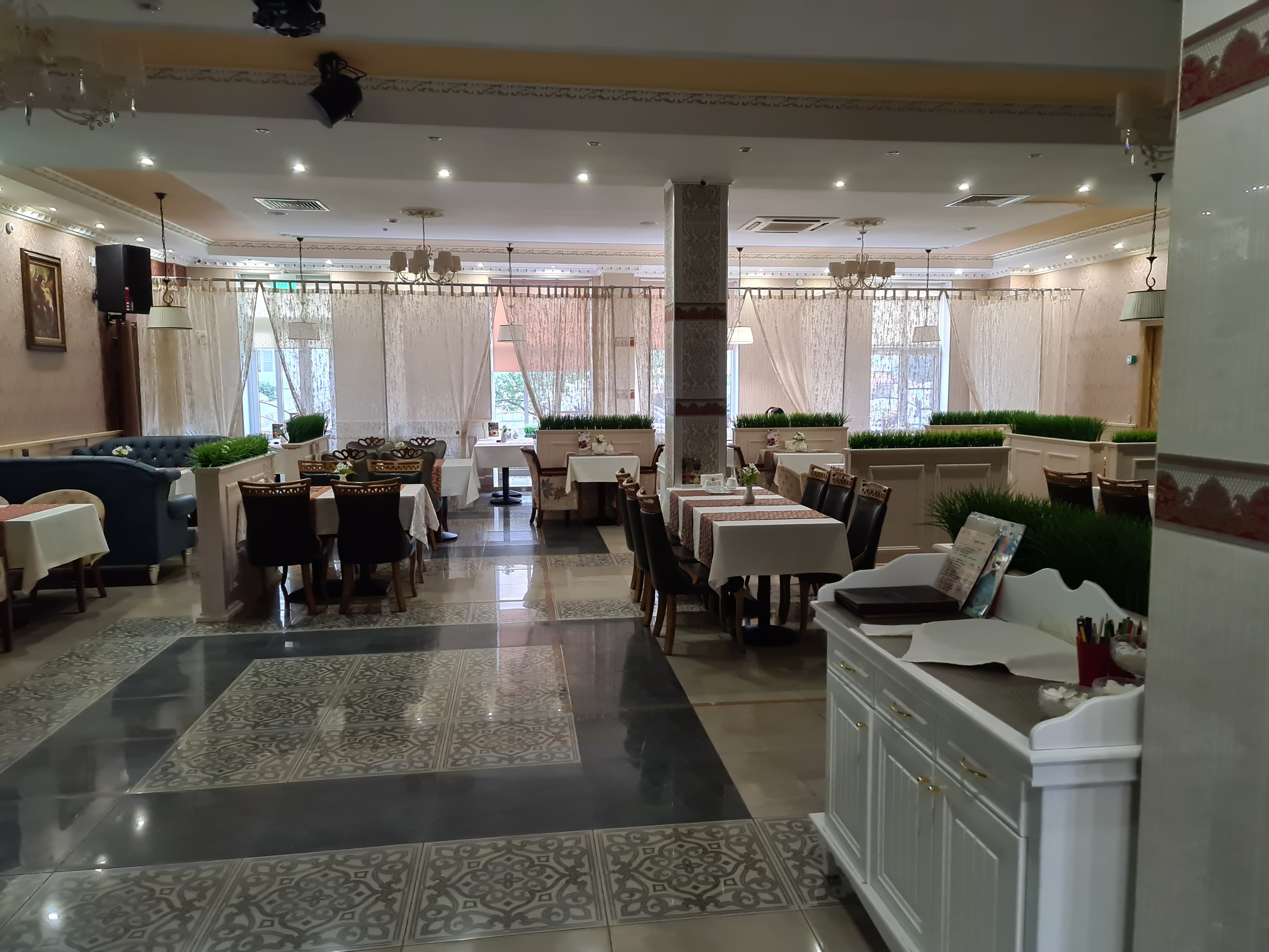 Guzel palace ул космонавтов 55 фото Отзывы о "Versal", Курган, улица Гоголя, 98А - Яндекс Карты