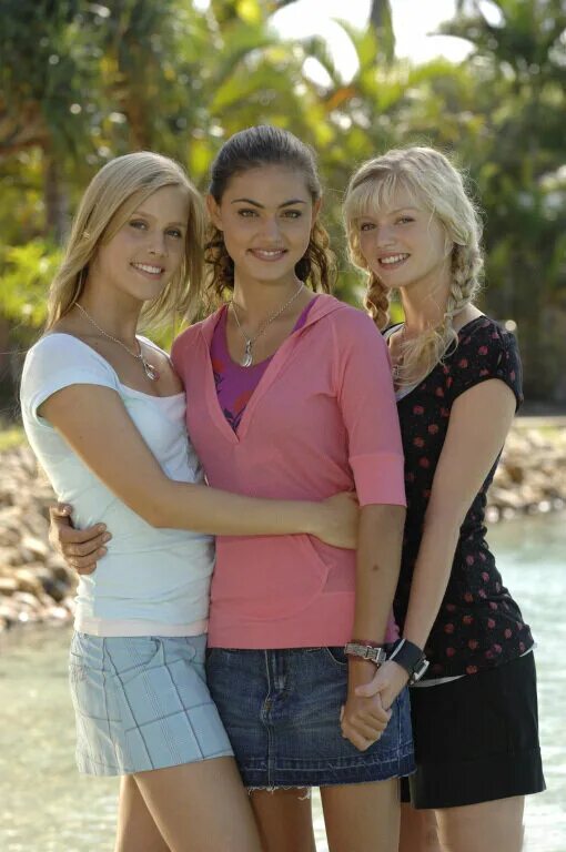 H2o просто добавь воды фото Фото: H2O: Просто добавь воды / Кадр со съемок сериала "H2O: Просто добавь воды"