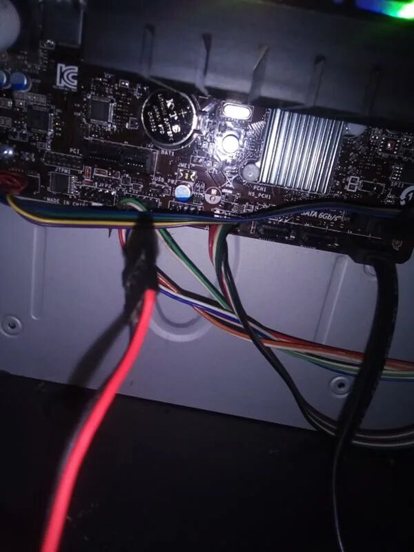 H81m p33 подключение кнопки включения Ответы Mail.ru: Плата MSI H81M-p33 Где разъём на плате для микрофона, фото надо.