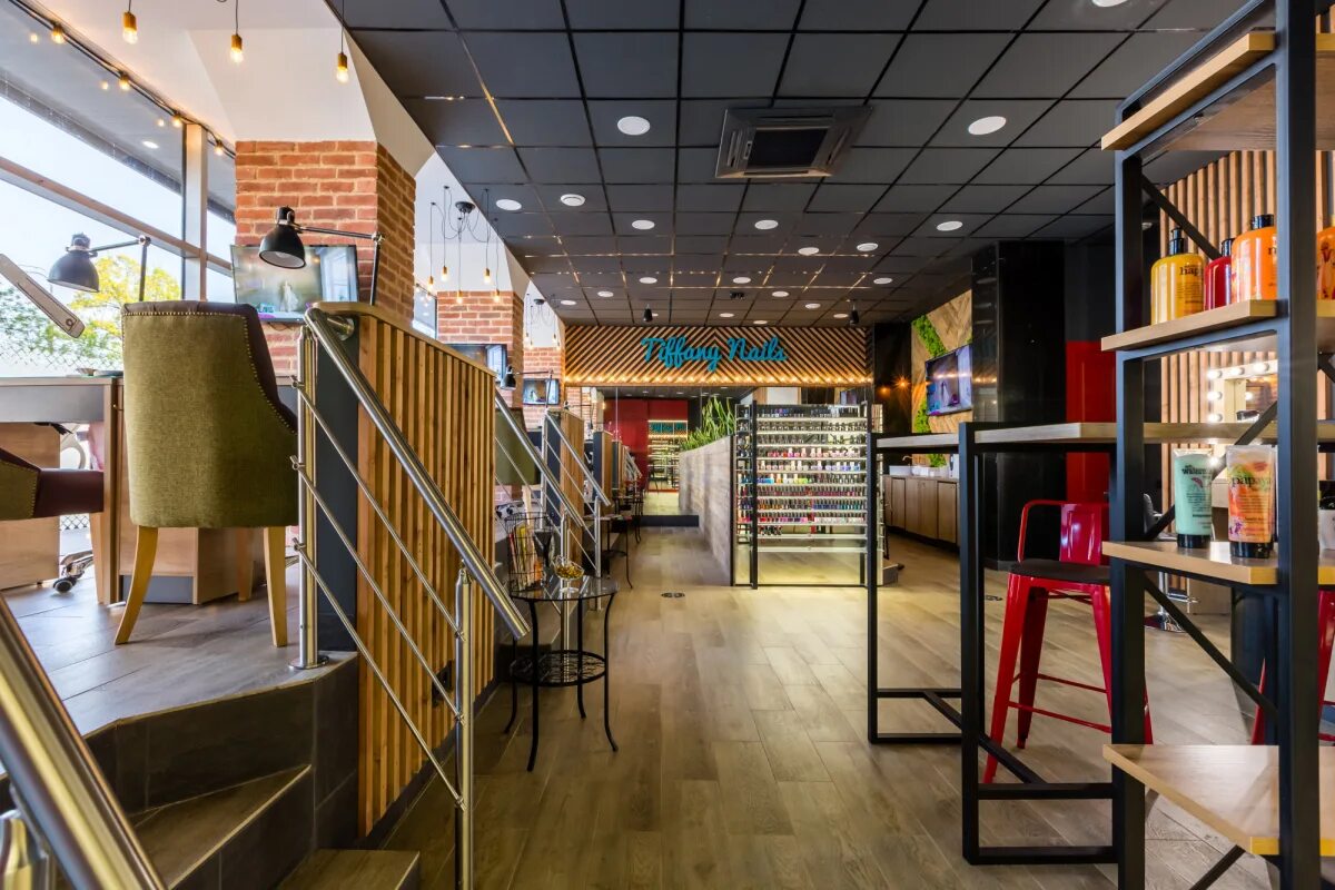 Hair procolor ленинский просп 91 фото Tiffany Nails на ул. Ленинский проспект студии маникюра и педикюра Tiffany Nails