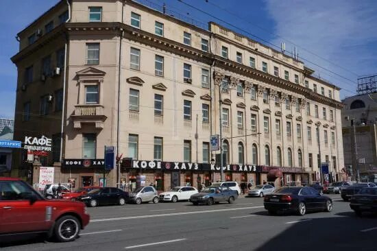 Haliky тверская ул 20 1с2 фото На Тверской улице движение возобновится уже в субботу утром (подробности)