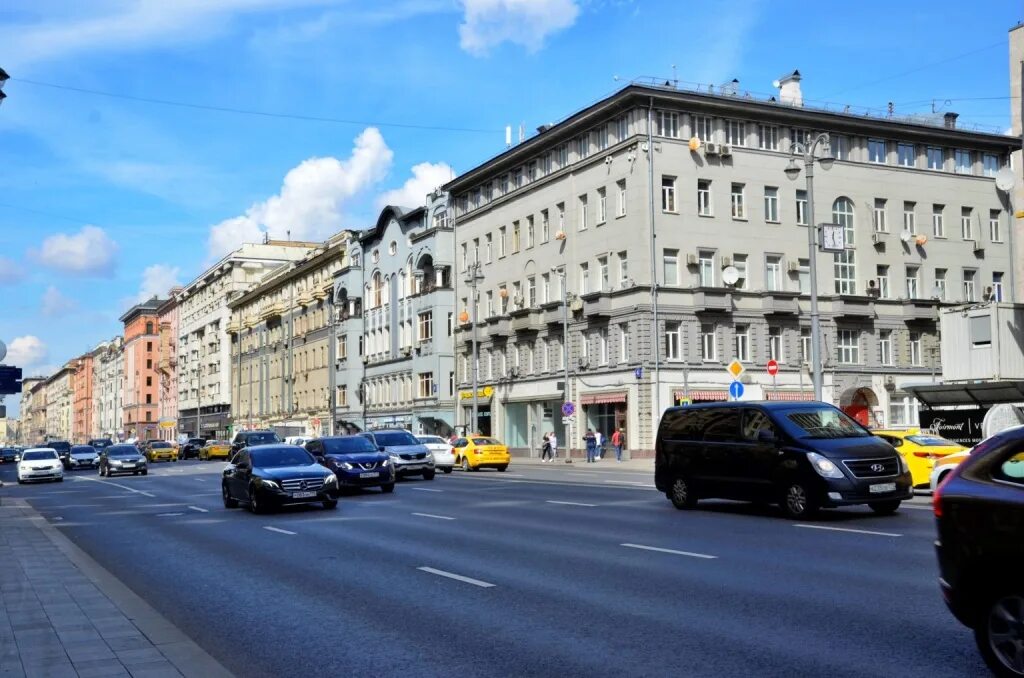 Haliky тверская ул 20 1с2 москва фото Дорожное полотно отремонтировали на нескольких улицах Тверского района