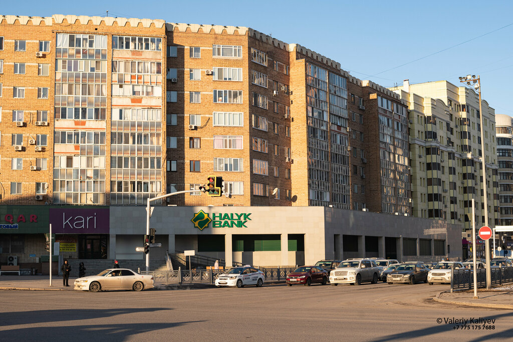 Halyk bank просп республики 26а фото Panorama: Halyk Bank, bank, Astana, Respýblıka dańǵyly, 26 - Yandex Maps