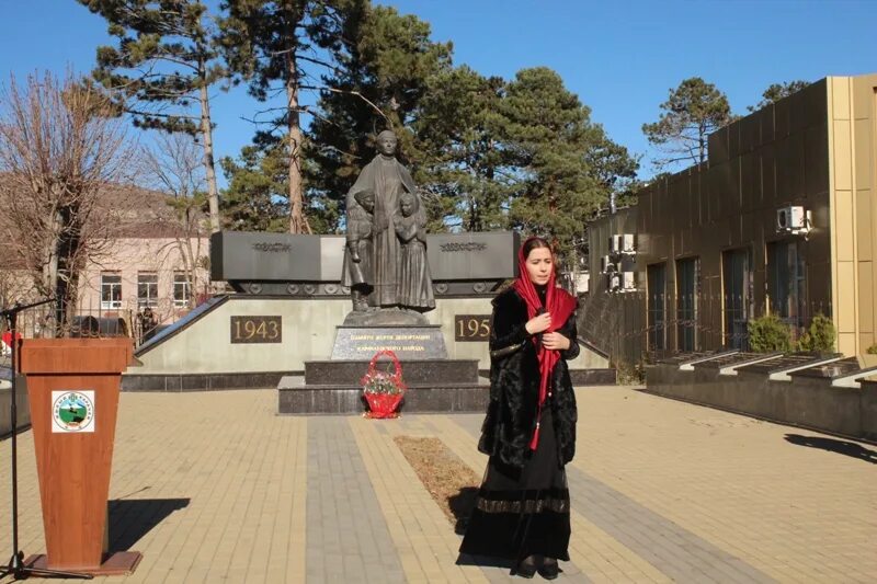 Hamburg ул ленина 118и село учкекен фото Гамбург учкекен фото YugNash.ru