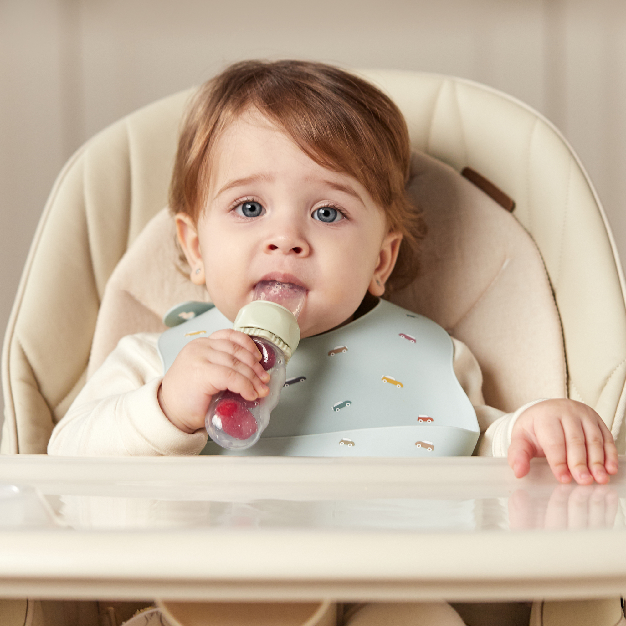 Happy baby ул москалева 3 симферополь фото Ниблер-дозатор Happy Baby 15057, с мерным делением, в контейнере, светло-зеленый