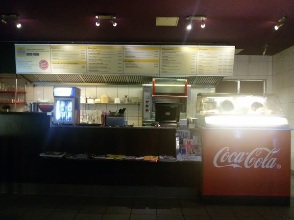 Happy chicken ул карла маркса 42 фото Happy Chicken, +49 5371 932996, Braunschweiger Str. 134, 38518 Гифхорн, Германия