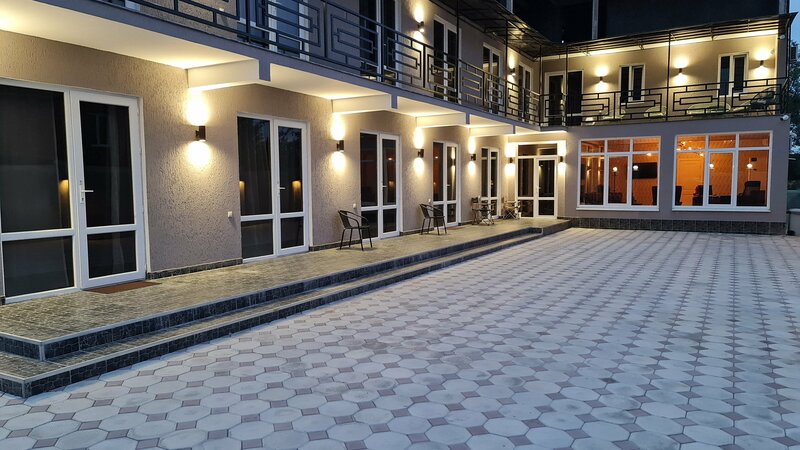 Happy end сухум проспект леона фото Отзывы об отеле Премьер-Сухум, Абхазия - 62 реальных отзыва на Яндекс Путешестви