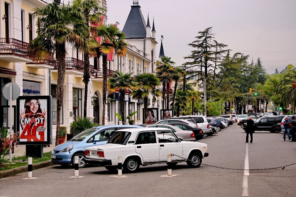 Happy end сухум проспект леона фото Город Сухуми в Абхазии - достопримечательности Как добраться и что посмотреть в 