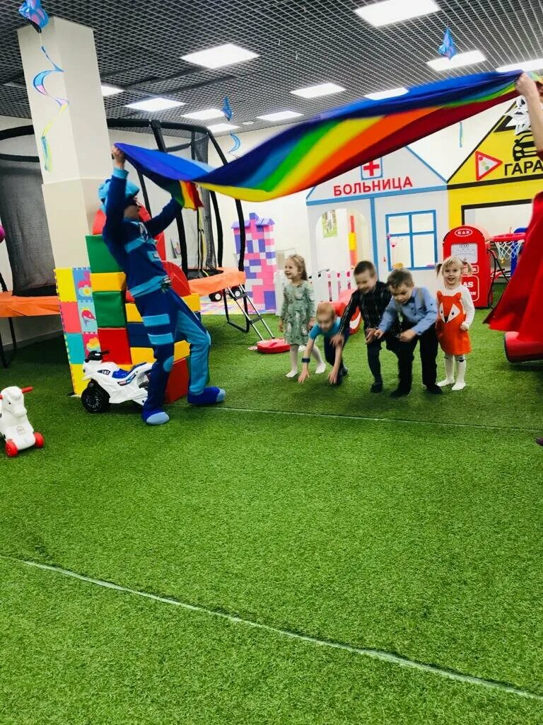 Happy house смоленск микрорайон королевка 9б фото Happy House, children events' organization, Russia, Smolensk, mikrorayon Korolyo