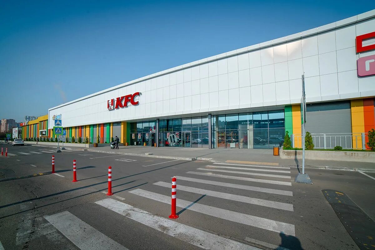 Happy kids ул шоссе нефтяников 42 фото Торговый центр "Сказка" г. Краснодар - ЕвроДомГрупп