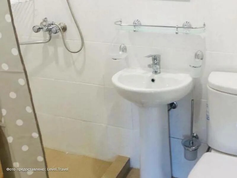 Happy land ул ленина 196 9 фото Бронирование отеля Happy Land (Хэппи Лэнд) (Пицунда / Абхазия) - цены онлайн сам