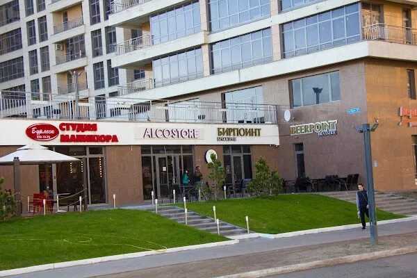 Happy people ул мусина 1 казань фото Бурлеск, +7 843 250-10-70, ул. Мусина, 1, Kazan, Респ. Татарстан, Rusya, 420124