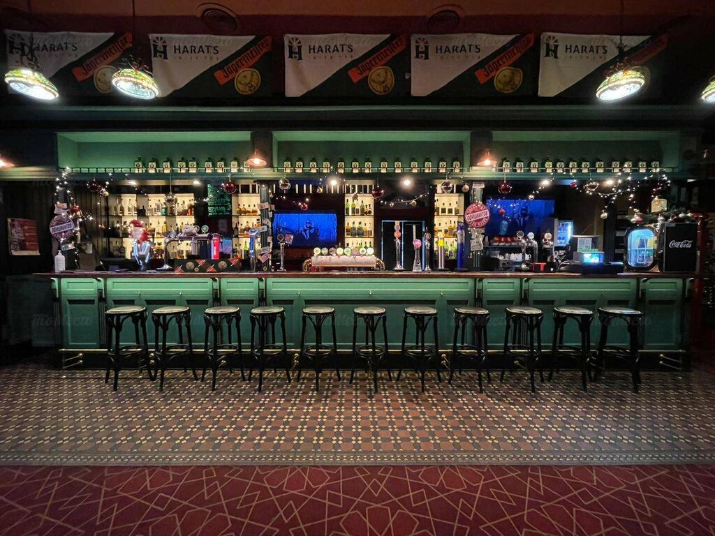 Harat s московская ул 69 18 фото Harat's pub Vodnyi, pub, bar, Moscow, Golovinskoye Highway, 1А - Yandex Maps