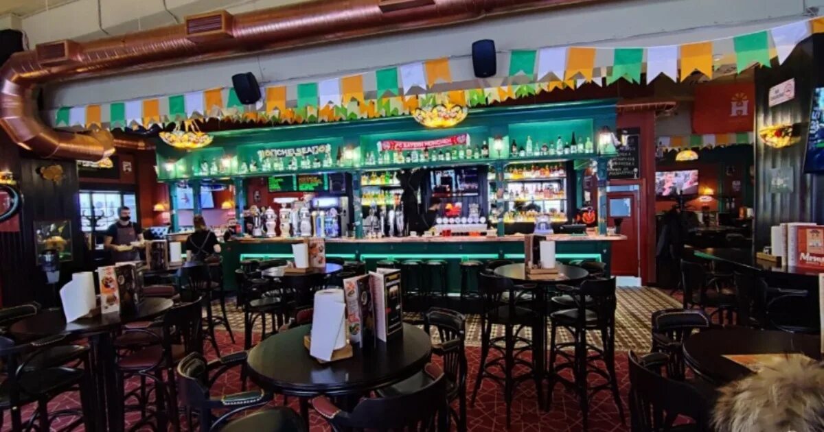 Harat s pub парковый просп 11 фото В Тюмени открылся ирландский паб крупнейшей в мире сети - РБК