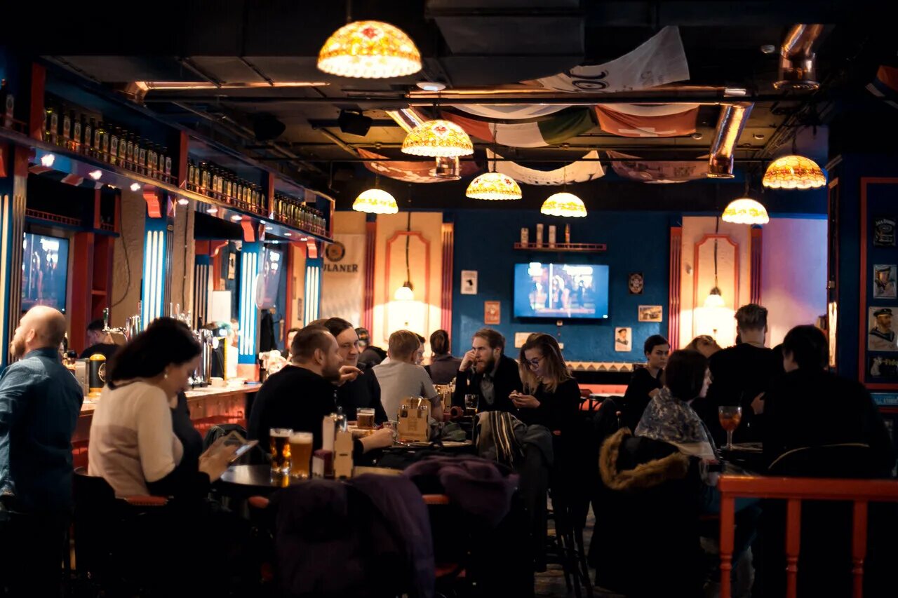 Harat s pub ул кулакова 7 фото Harat's pub in specifics, Bolshoy Strochenovsky Lane, 7 - Yandex Maps