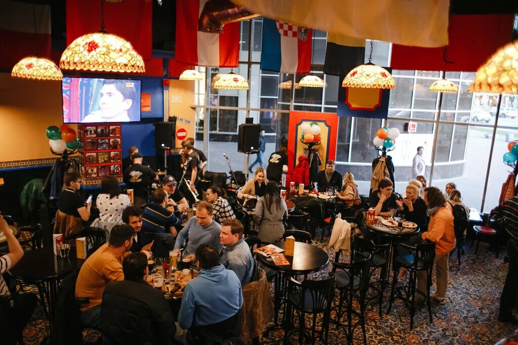 Harats pub таганская площадь 10 фото Harat’s pub, pub, Moscow, Aviakonstruktora Mikoyana Street, 12 - Yandex Maps