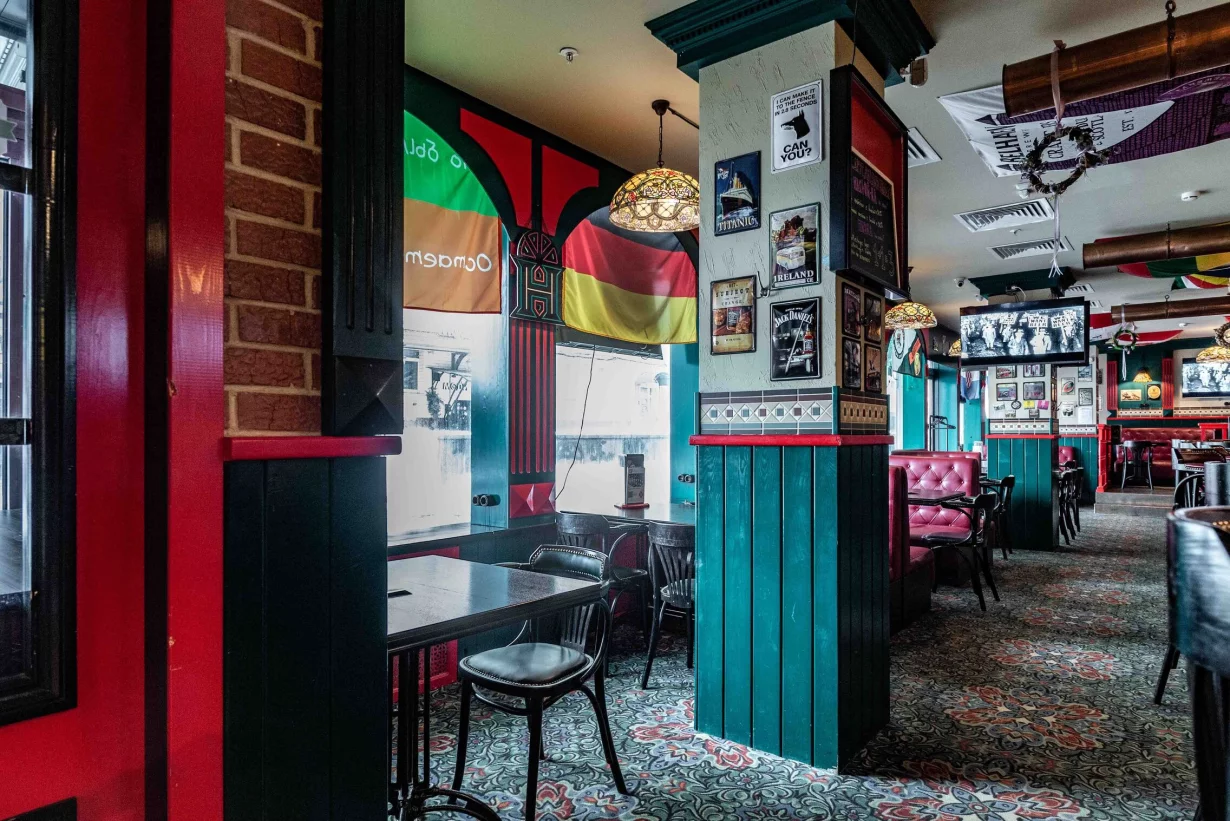 Harats советская ул 18 фото Паб "Harat’s Irish Pub" / "Харатс паб", Москва: бронирование, цены, меню, адрес,