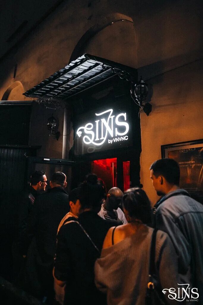 Hard rock конюшенная площадь 2в фото Маленькая виновница, ночной клуб, Конюшенная площадь, 2В, Санкт-Петербург - Янде