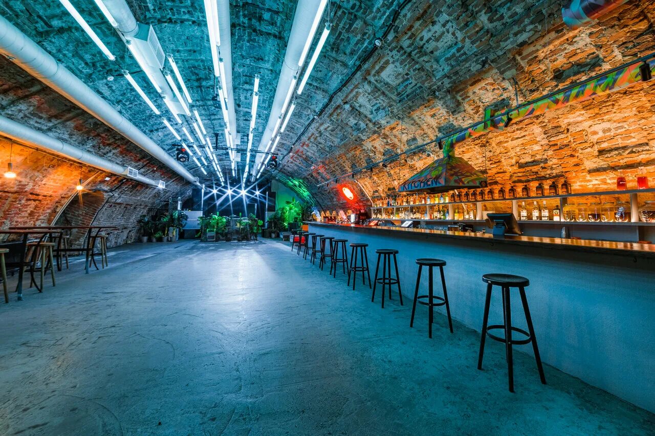 Hard rock конюшенная площадь 2в фото Reviews about Block 14, Saint Petersburg, Konyushennaya Square, 2В - Yandex Maps