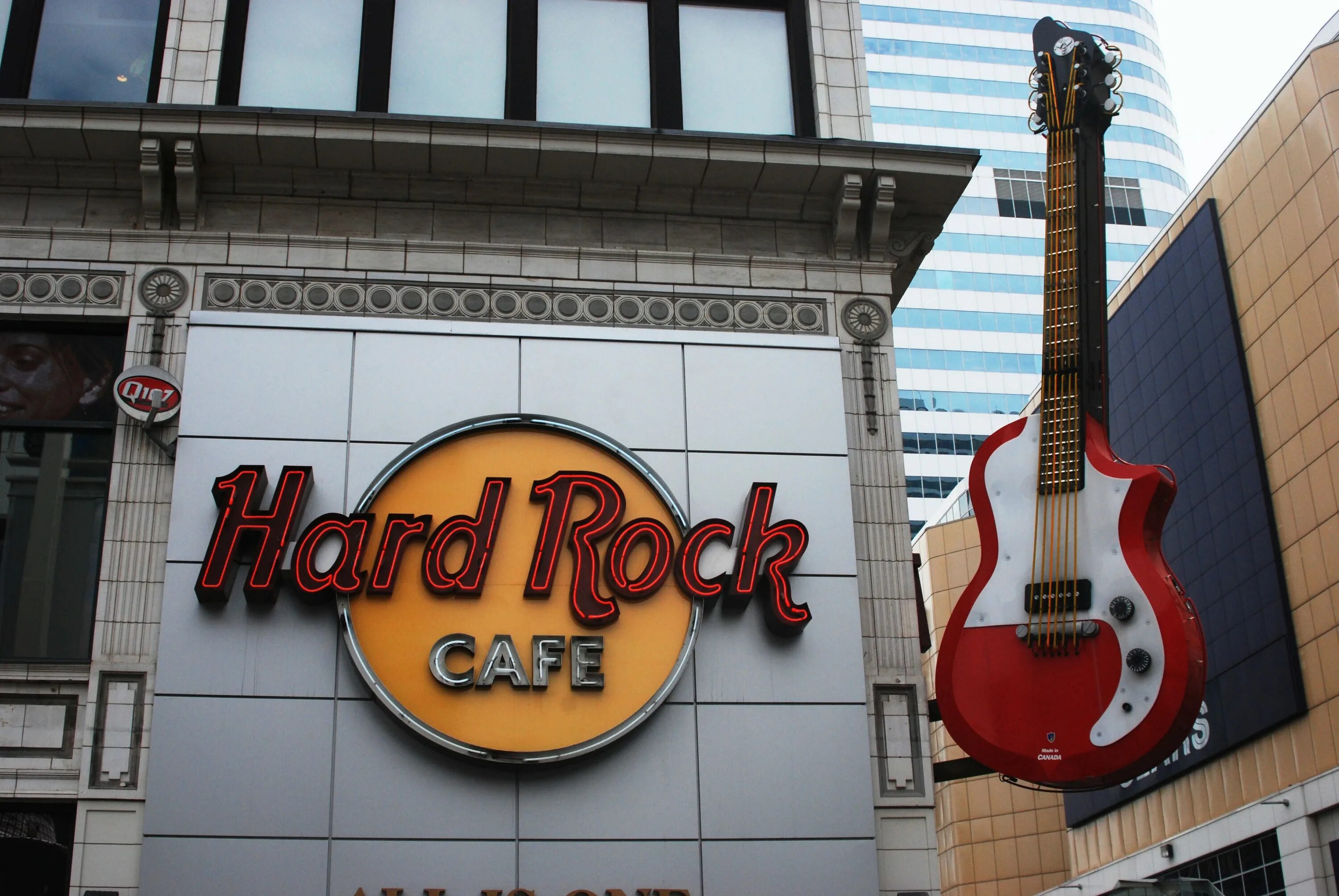 Hard rock ул пушкина 3 1 фото Перейти на страницу с картинкой