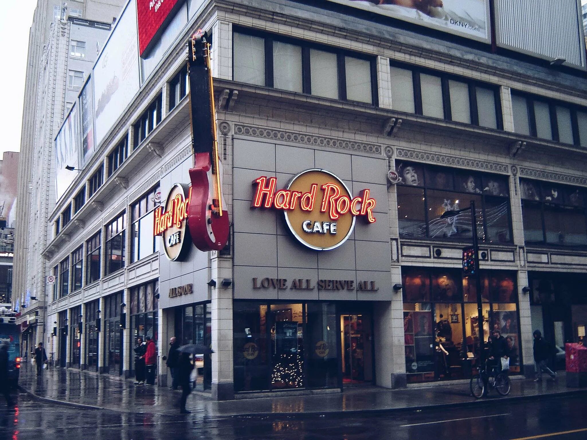 Hard rock ул пушкина 3 1 фото Canada panosundaki Pin