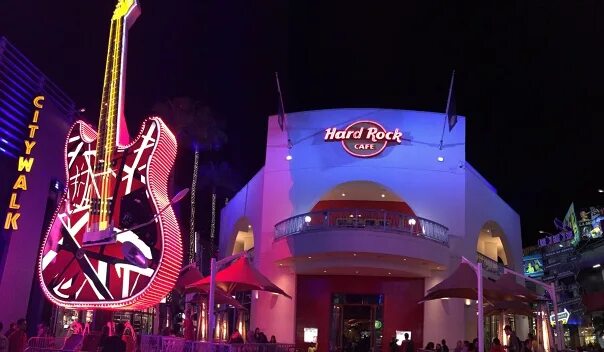 Hard rock ул пушкина 3 1 фото #Sweet80_Game ВОПРОС 12.С чьей гитары началась коллекция всемирной сети ресторан