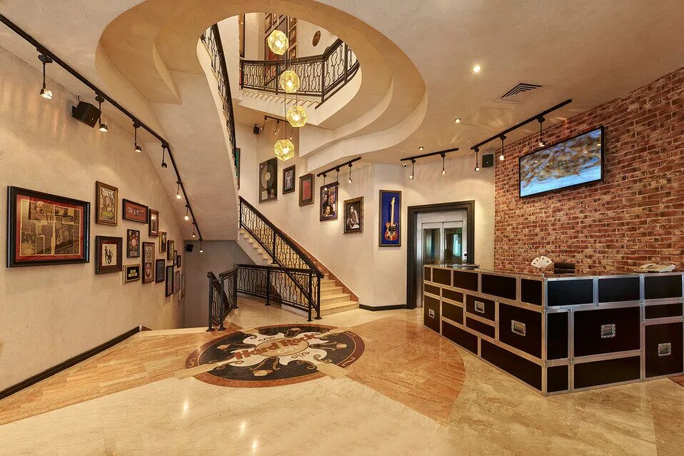 Hard rock ул пушкина 3 фото Permanently closed: Hard Rock Cafe, cafe, Moscow, Arbat Street, 44с1 - Yandex Ma