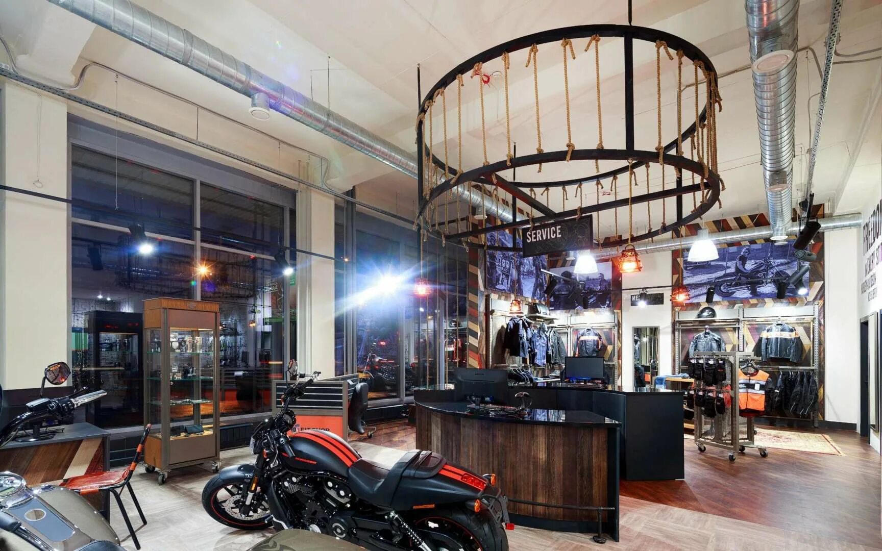 Harley davidson комсомольская ул 88 хабаровск фото Фотографии Компания по продаже и сервисному обслуживанию мотоциклов Harley-David