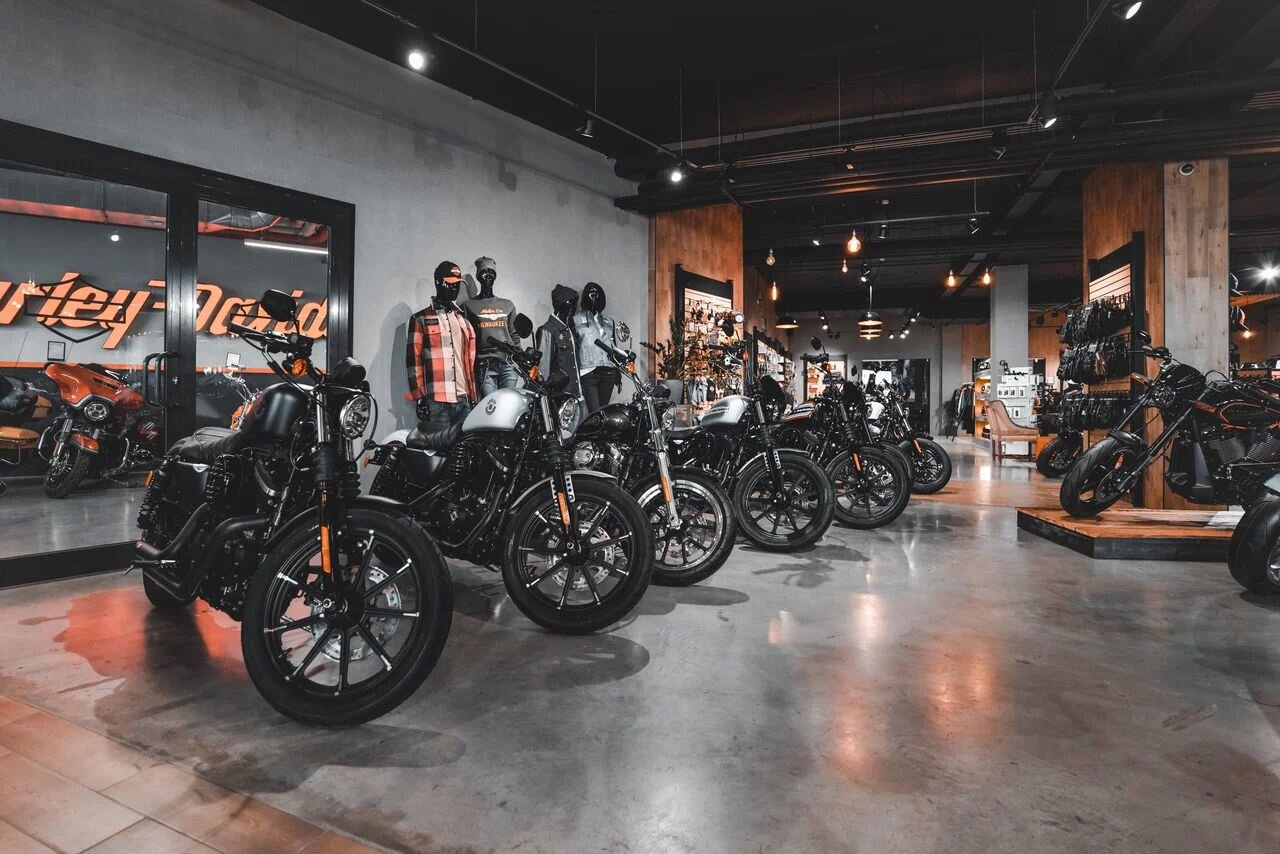 Harley davidson lahta приморский просп 80 фото Harley-Davidson Lahta - официальный дилер. Профиль пользователя на Авито