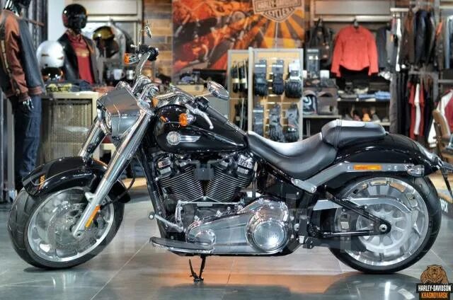 Harley davidson lahta приморский просп 80 фото Harley-Davidson Fat Boy, 2023, 1 868 куб. см. 4х тактный, без пробега, исправен,