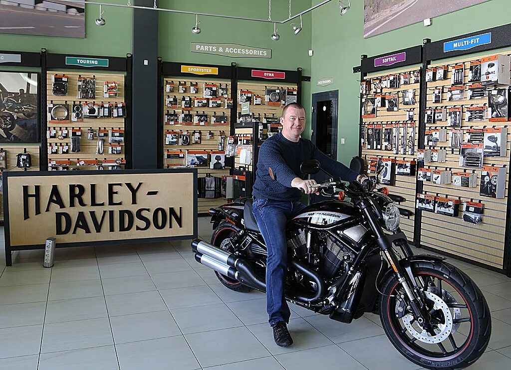 Harley davidson восточная ул 51 екатеринбург фото В мировой клуб "больших мальчиков" можно "заехать" на Harley из Иркутска - Irkut