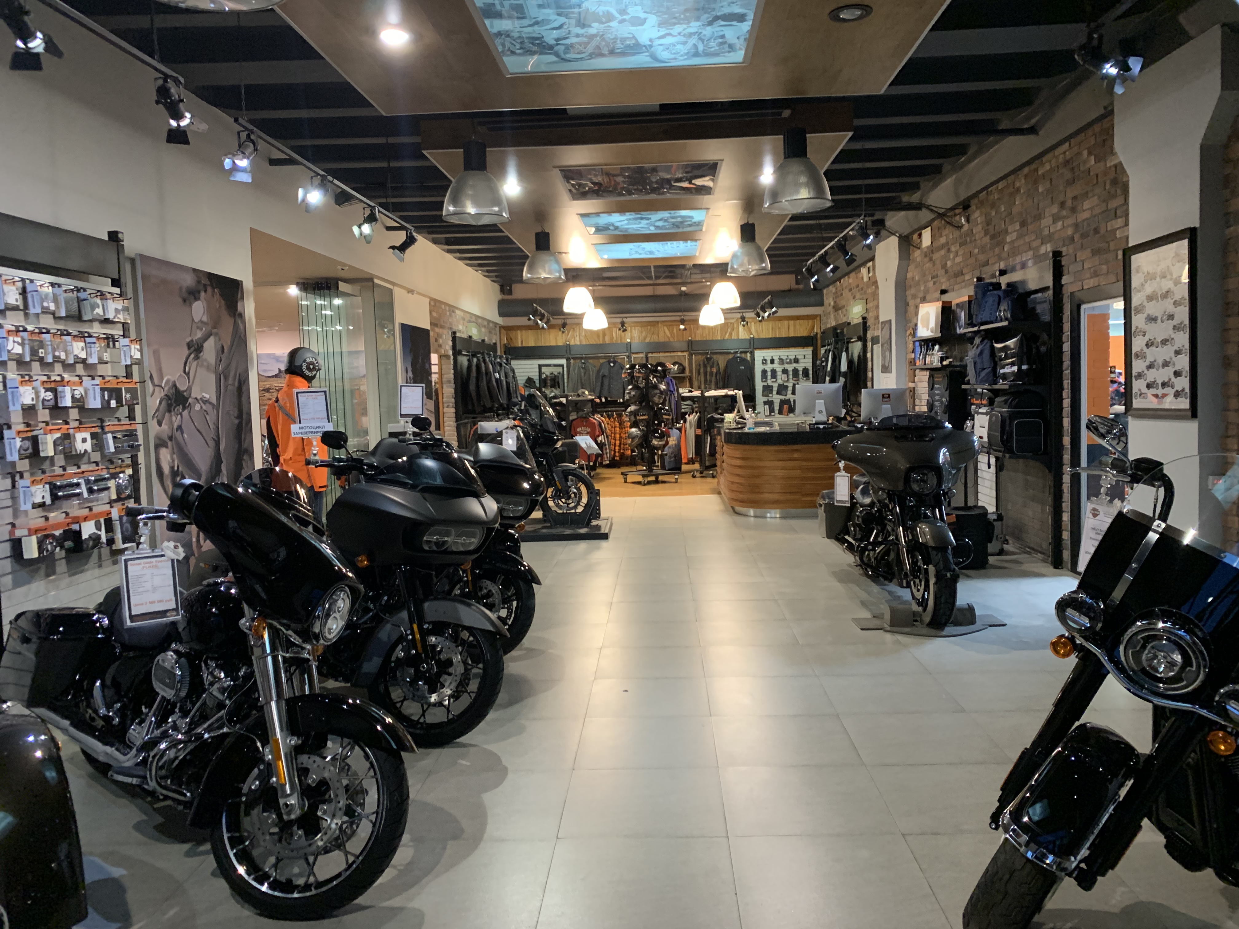 Harley davidson восточная ул 51 екатеринбург фото Отзывы о "Harley-Davidson", Свердловская область, Екатеринбург, Восточная улица,