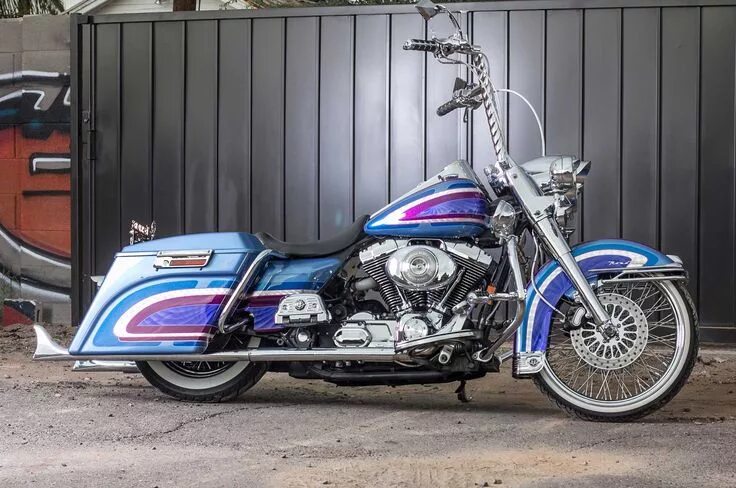 Harley davidson восточная ул 51 фото For Ruben Salazar his 2001 Harley-Davidson Road King is more than just a motorcy