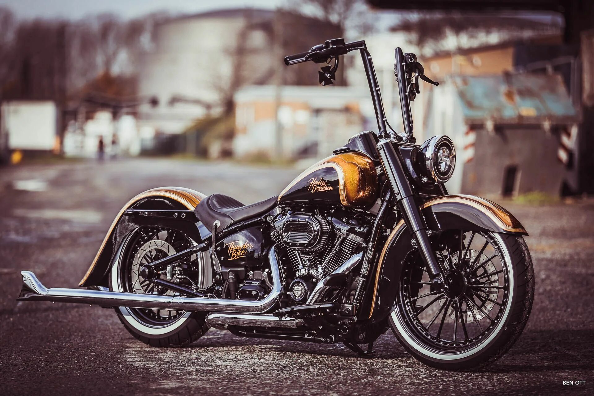 Harley davidson восточная ул 51 фото Thunderbike La Candela * H-D Heritage Softail FLHCS Custom Motorcycle Harley dav