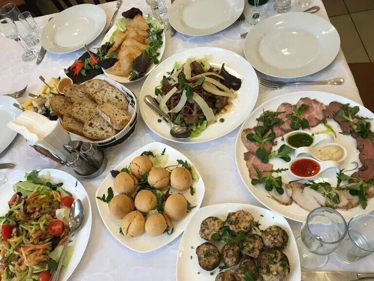 Hasta la vista первомайская ул 63 фото Hasta La Vista, кафе, Первомайская ул., 63, Саратов, Россия - Яндекс Карты