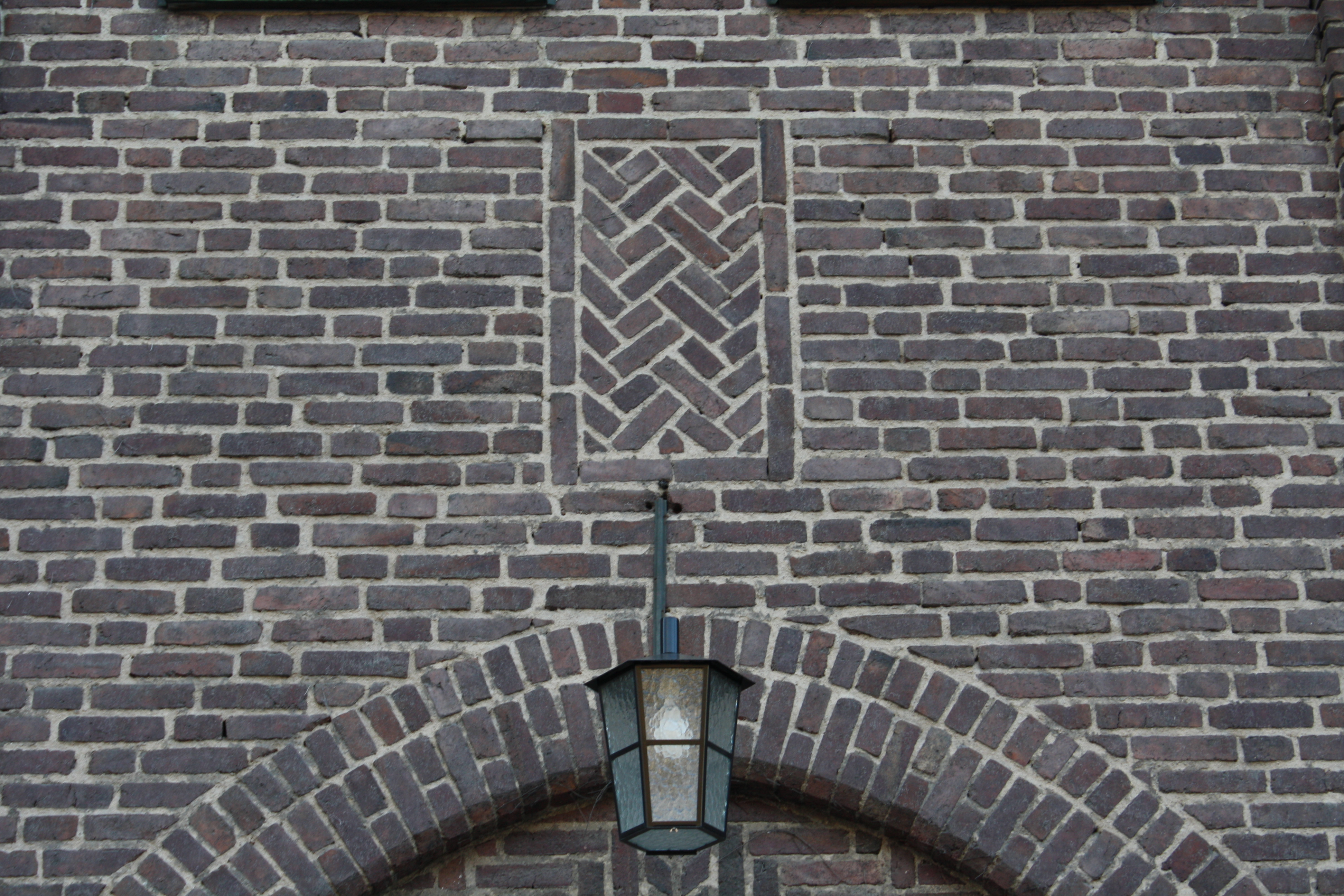 Hauberk готический кирпич фото File:Stadion exterior3.JPG - Wikimedia Commons