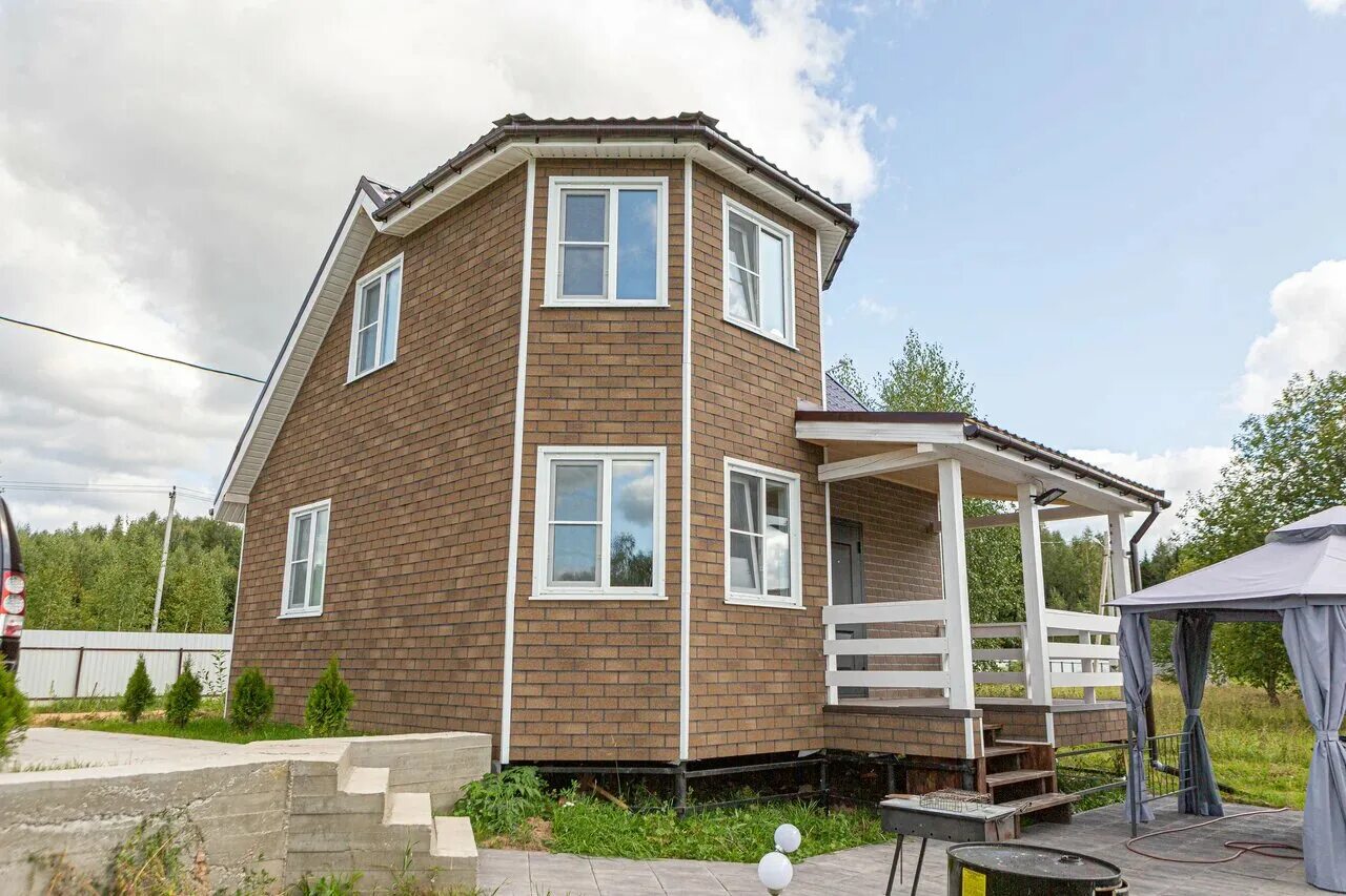 Hauberk песчаный кирпич фото домов Фасадная плитка ТЕХНОНИКОЛЬ HAUBERK коллекция Кирпич, 13 цветов