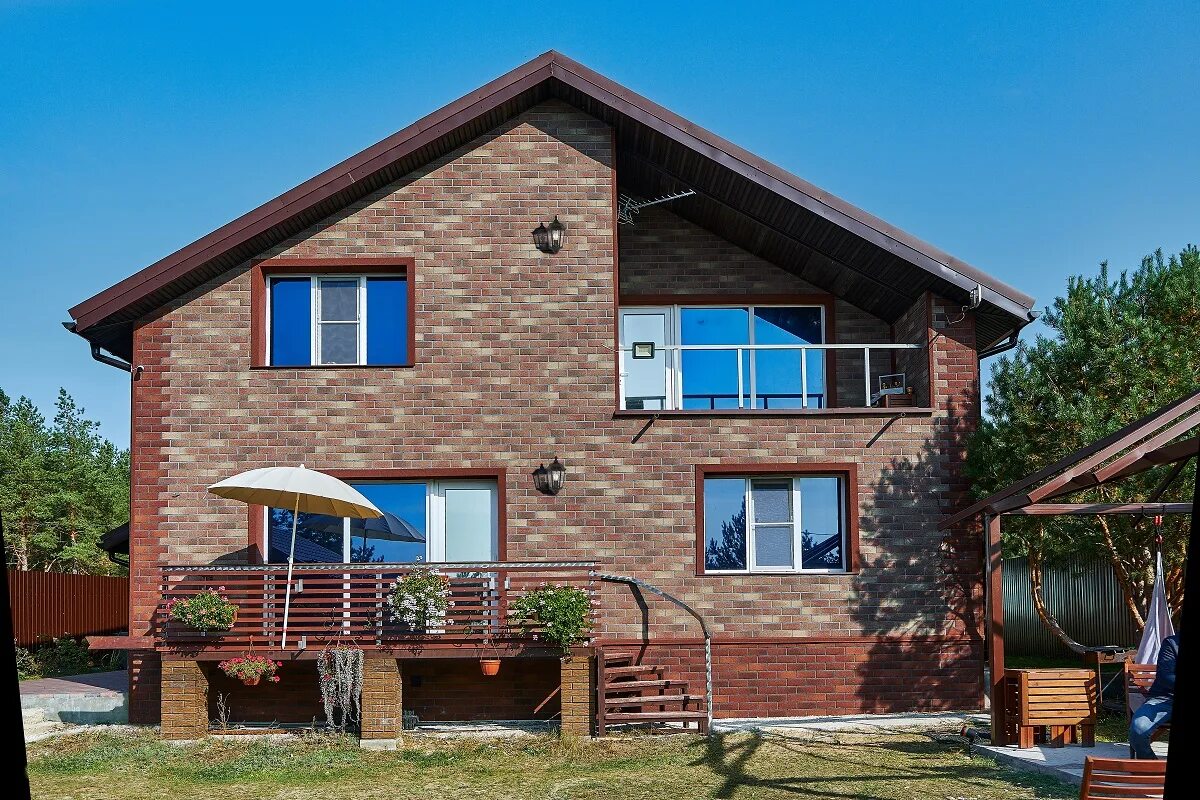 Hauberk песчаный кирпич фото домов Hauberk Кирпич фасадная плитка 2,5 м2 Шотландский кирпич Технониколь купить в Мо