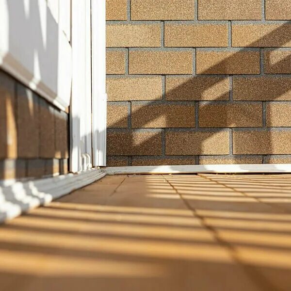 Hauberk песчаный кирпич фото домов Фасадная плитка Хауберк Hauberk Песчаный кирпич 1000х250х3мм 2м2/уп. Товар уцене