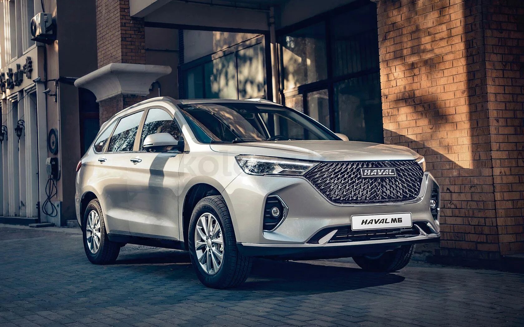 Haval 6 фото Новое Авто Haval M6 2024: цены на новые Хавал М6 в Западно-Казахстанской области