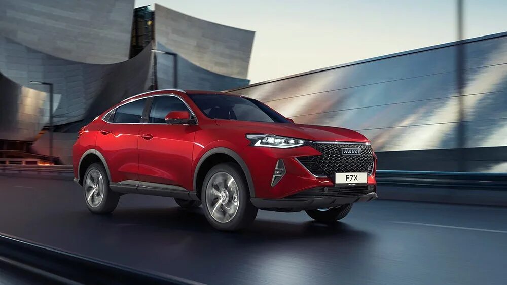 Haval 7 фото Сразу несколько брендов изменили стоимость на свои автомобили в России / Официал