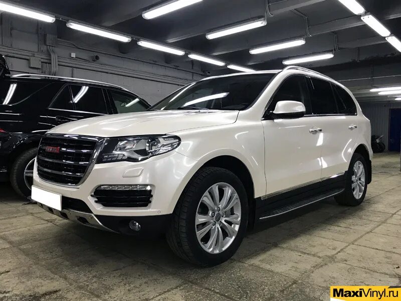 Haval белый фото Полная оклейка Haval H8 в белый перламутр - MaxiVinyl на DRIVE2